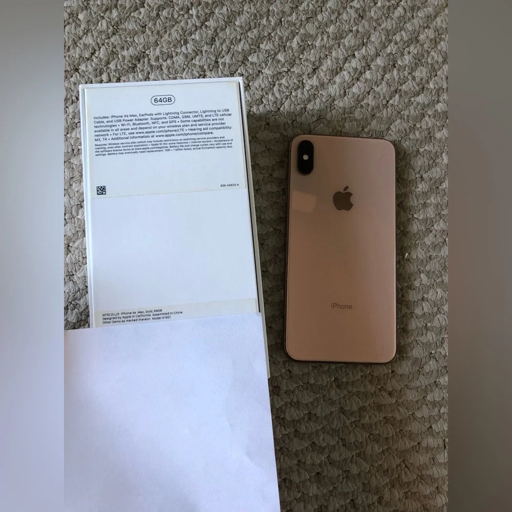 Apple IPhone XS Max 64GB Unlocked Gold